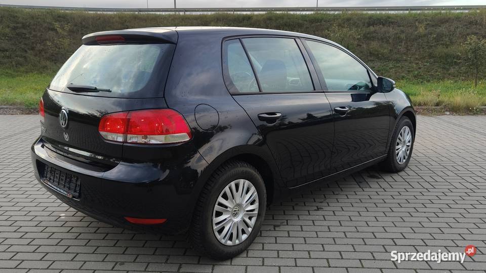 Volkswagen Golf 6 14 MPI klima Carplay 2010r manualna Toruń sprzedam