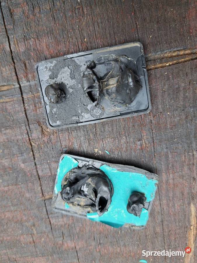 Emblematy VW Wolfsburg w błotnik para polo 2