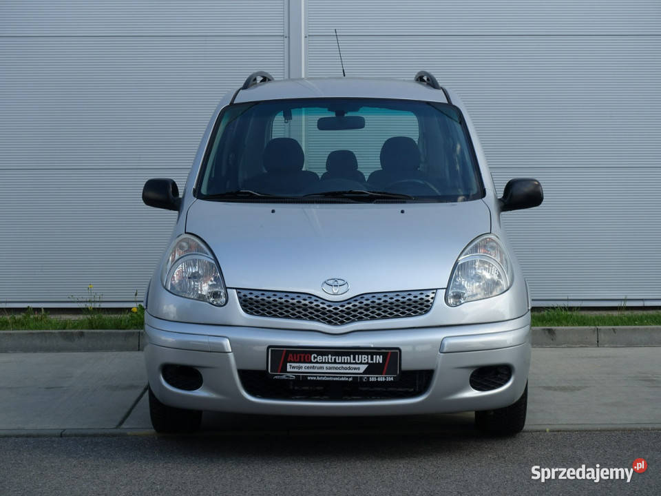 Toyota Yaris Verso 13 Ben Lublin