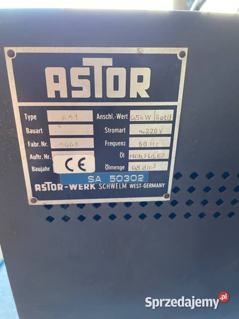 Astor A41 maszyna do guzikow Szczecin