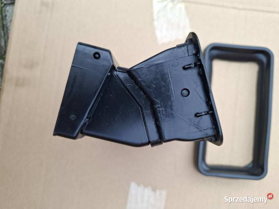 Kratka nawiewu powietrza kratki Fiat 126p Maluch opolskie Strzelce Opolskie