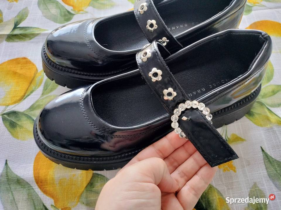 Cudne buty czarny Ostrzeszów sprzedam