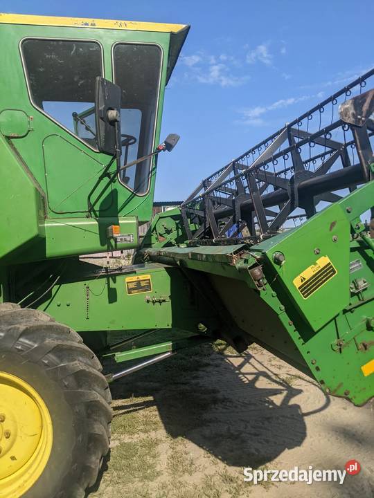 Kombajn zbożowy John Deere 1055 podlaskie Zwierzyniec Mały sprzedam