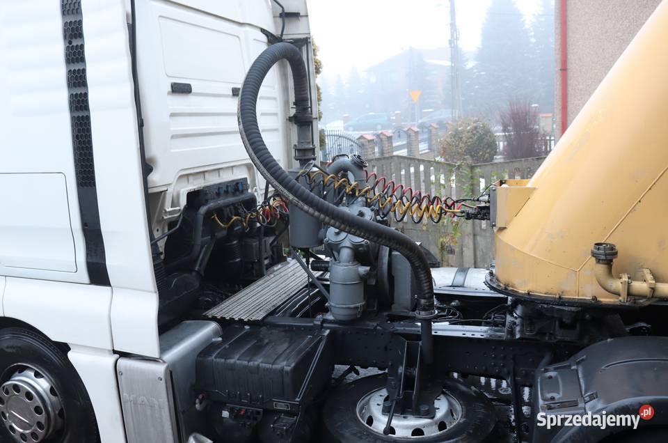 Ciągnik siodłowy Man TGX 18440 4x2 BLS kompresor łódzkie