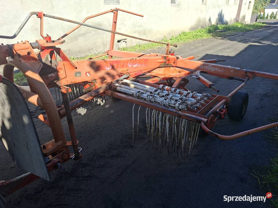 Zgrabiarka karuzelowa Pottinger TOP 460N Słupca