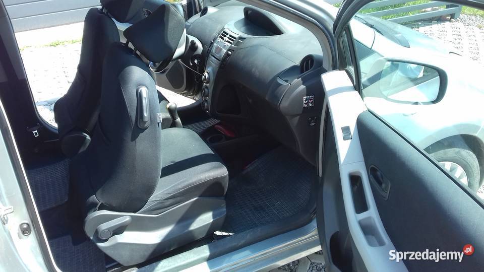 Toyota Yaris 14D4D Zezulin Niższy