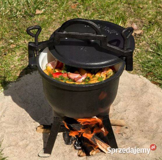 219 Kociołek 10 litrów żeliwny emaliowany Zabrze