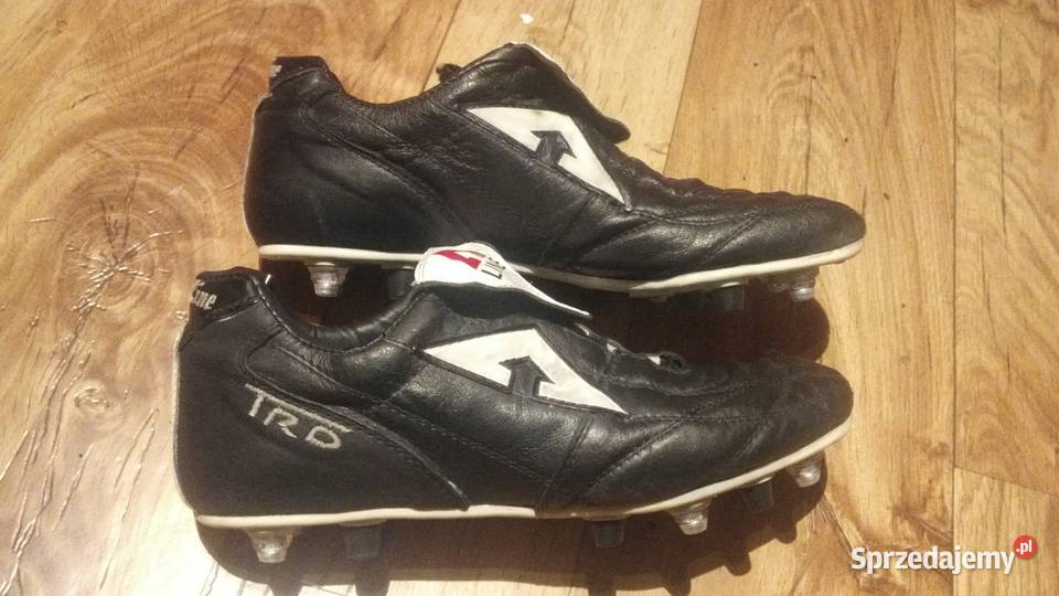 Buty piłkarskie korki ALine 42 wkrętylanki Ital