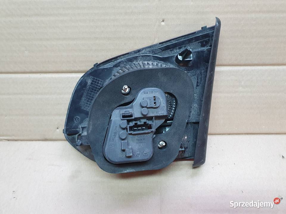 VW GOLF VI 6 LAMPA LEWA TYLNA W KLAPĘ LEWY TYŁ Międzychód sprzedam