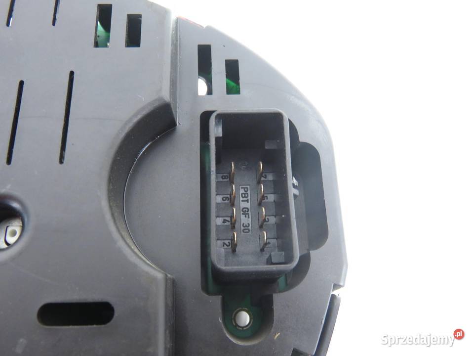 LICZNIK VW POLO IV 9N 14 TDI PD 75 AMF małopolskie