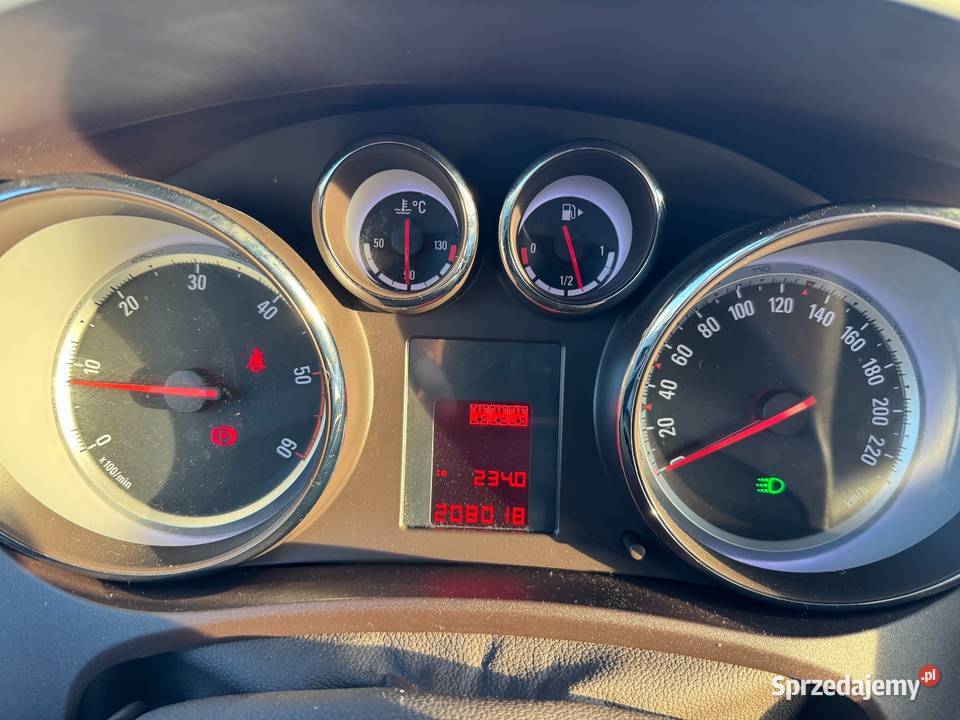 Sprzedam samochód osobowy opel Meriva B klimatyzacja sprzedam