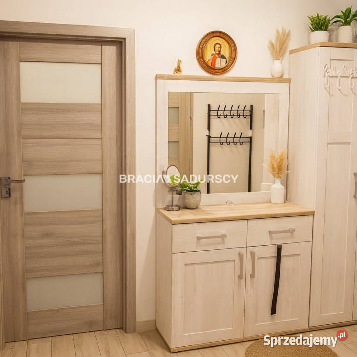 Mieszkanie 5504m2 2 pok Kraków Kuźnicy blok małopolskie