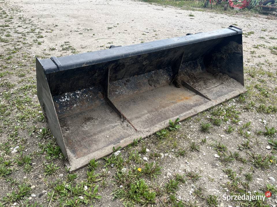 Renault Ergos 105 z ładowaczem czołowym Kruszyn