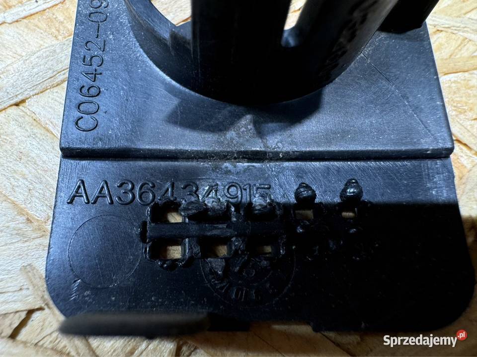 Koszyk czujnika parkowania przód c4 grand Sieraków