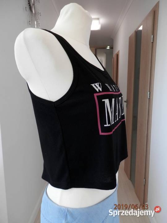 Bluzka Bershka Crop Top Krótki Czarny Z Napisem Moda i Styl podlaskie Łomża