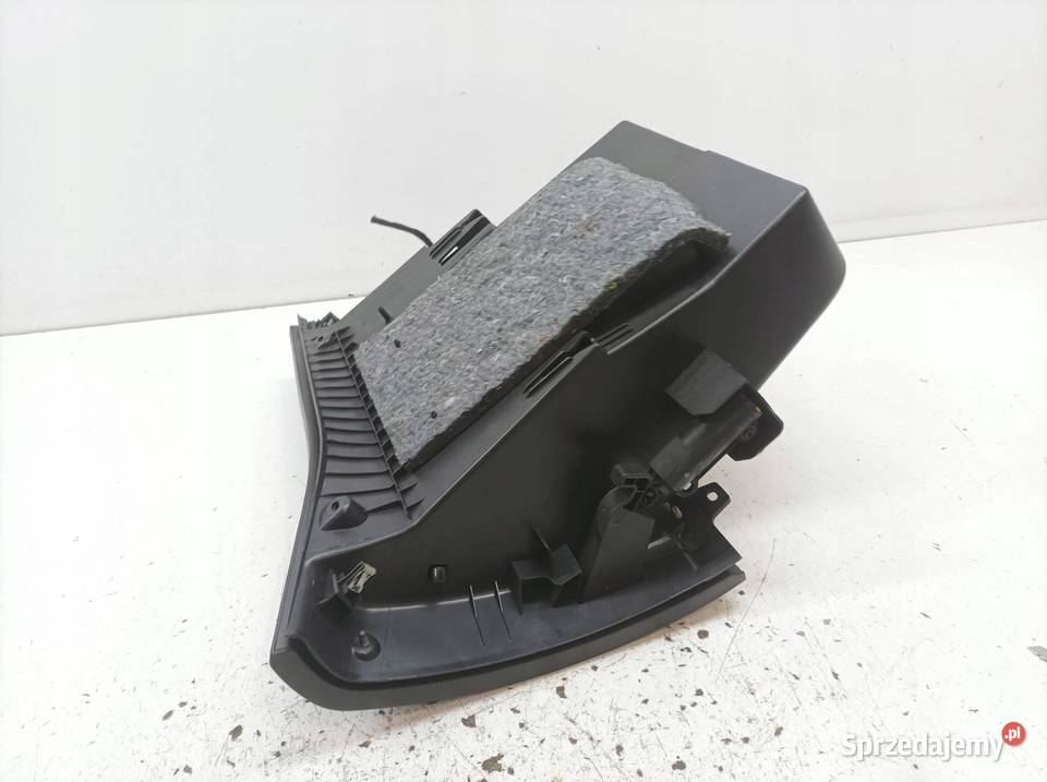 SCHOWEK PRAWY PASAŻERA DESKI T9 Peugeot 308 II osobowe