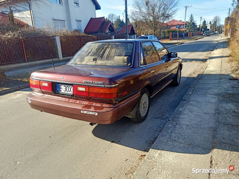 Toyota Camry USDM do remontu sprawna OC i Zgierz
