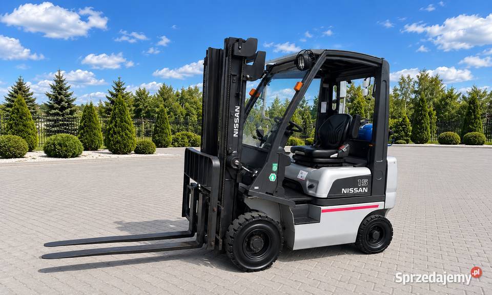 Wózek widłowy NISSAN P1D1A15LQ 1F1 2010 LPG 15T Tomaszów Mazowiecki
