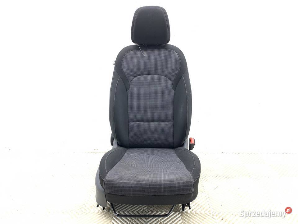 FOTEL PRAWY PRZÓD HYUNDAI i30 Kombi SIEDZENIE