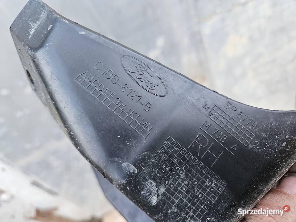 FORD FIESTA MK8 KIEROWNICA POWIETRZA PRAWA Międzychód