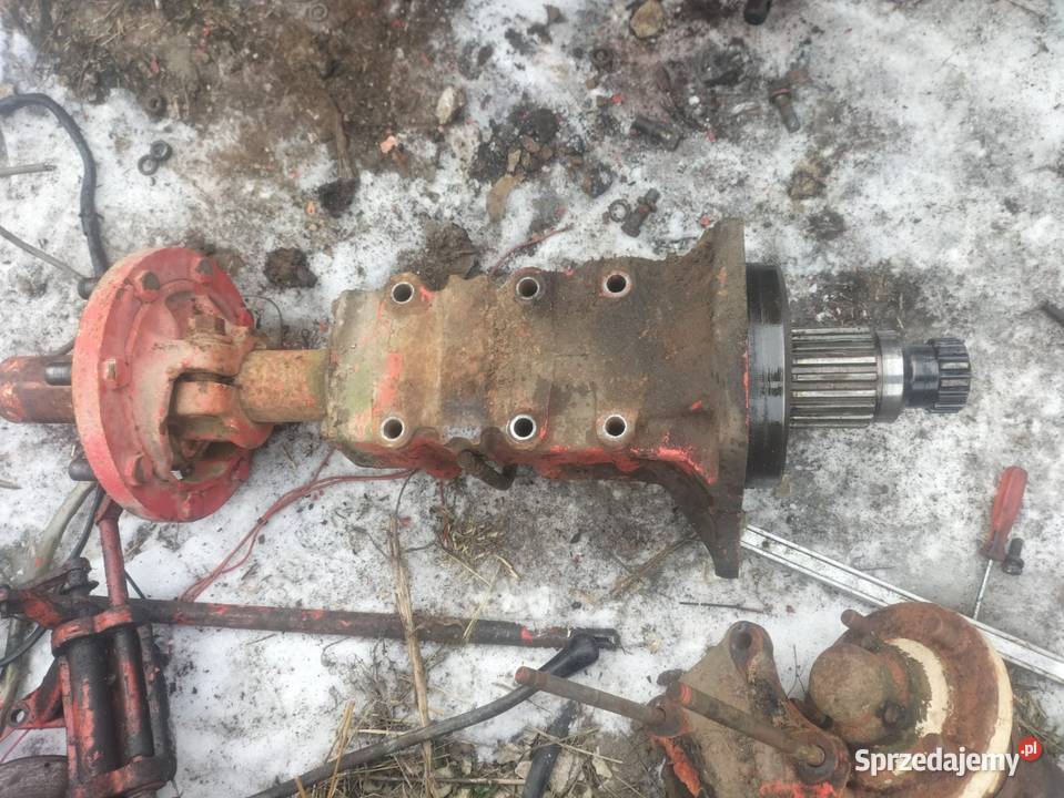 Zwolnica pochwa zwolnicy MTZ 82 BELARUS 50 TS 52 Busko-Zdrój