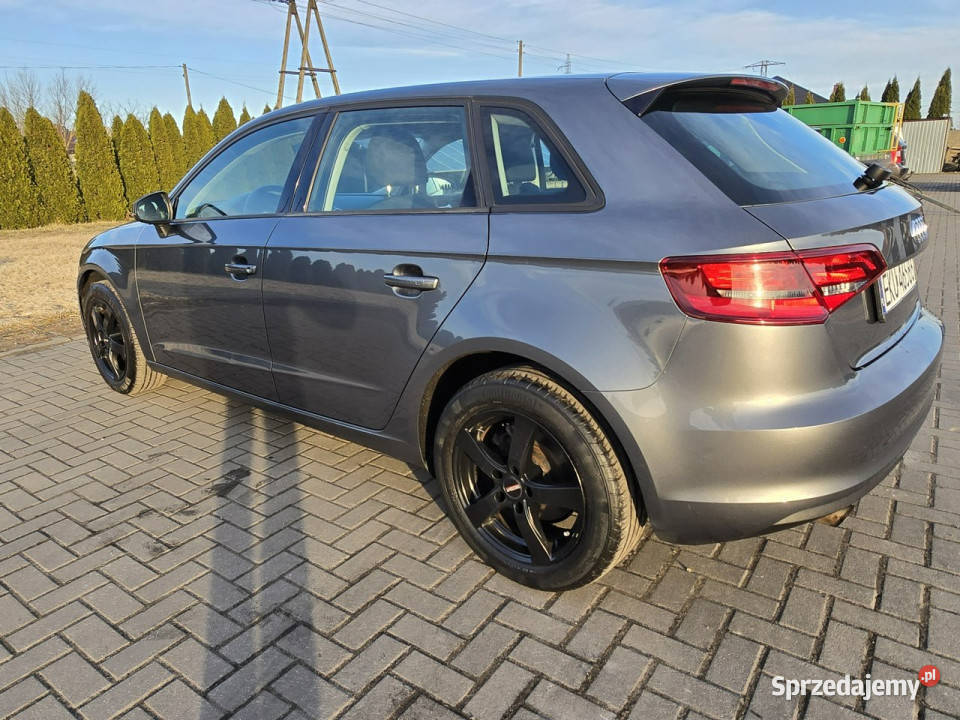 Audi A3 Sportback 12Turbo Benz bluetooth
