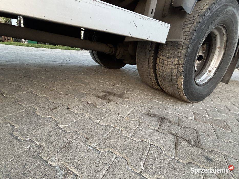IVECO EUROCARGO 120E 280 kontener winda Sobiesiernie sprzedam