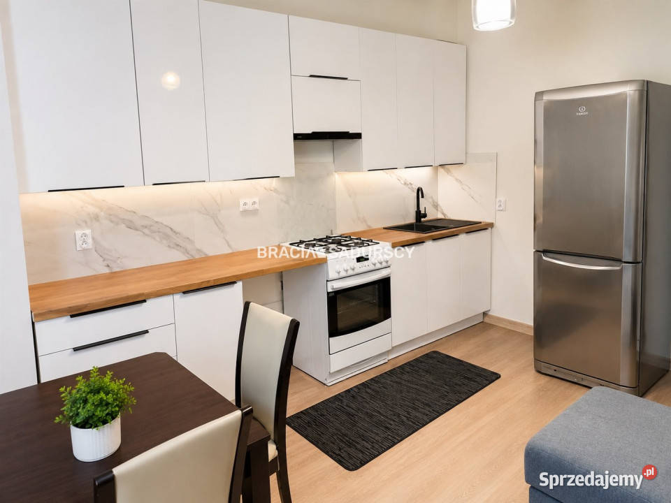 Mieszkanie 47m2 3pokojowe Kraków Celna