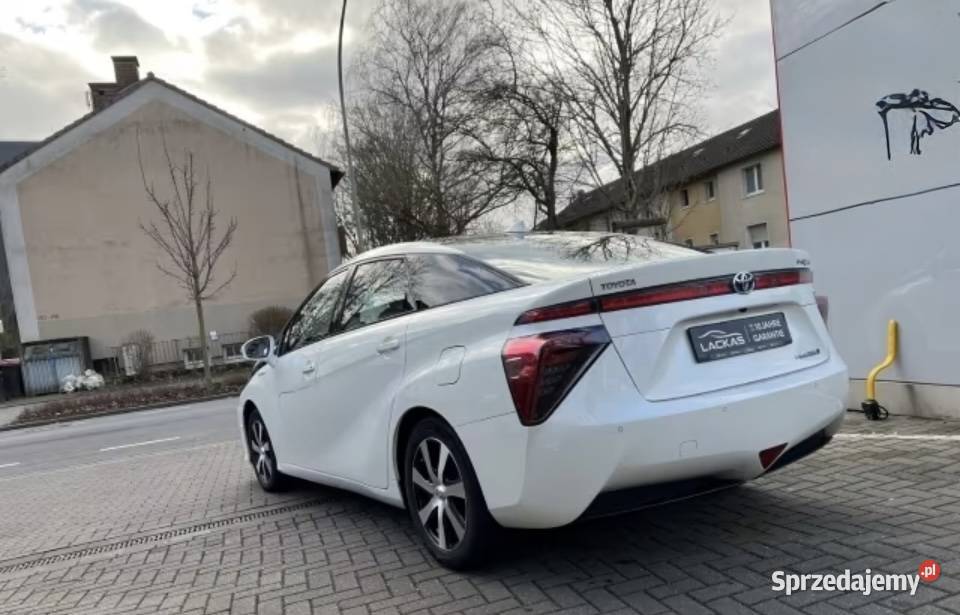 Wodorowa Wodór zero emisyjna Toyota Mirai 0cm3 Motoryzacja Różan