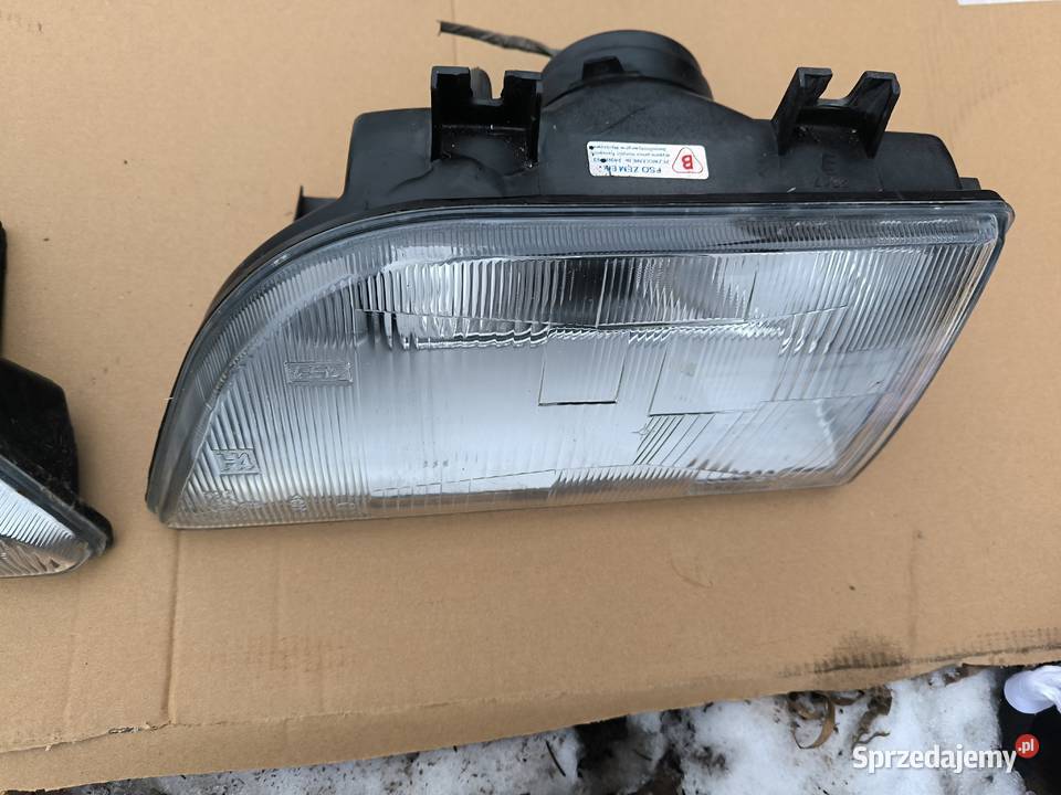 Polonez Caro lampy przednie reczna regulacja osobowe podkarpackie Stalowa Wola
