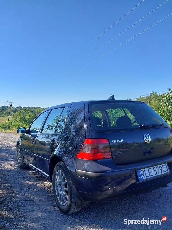 Volkswagen Golf IV 14 16v 1390cm3