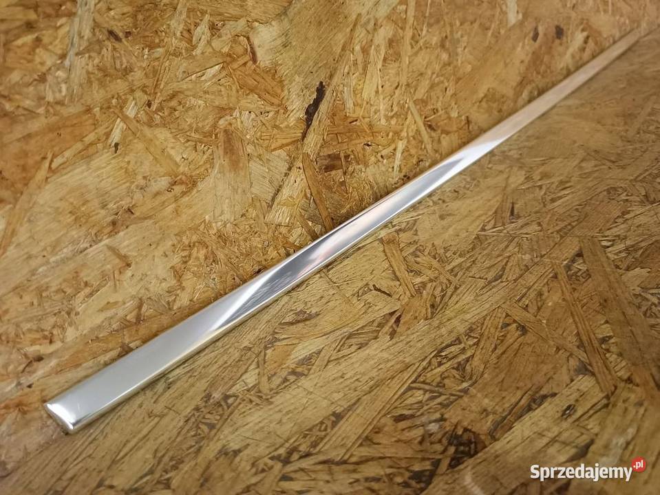 VOLVO XC90 19 LISTWA SZYBY CHROM PRAWY TYŁ osobowe Pleszew sprzedam