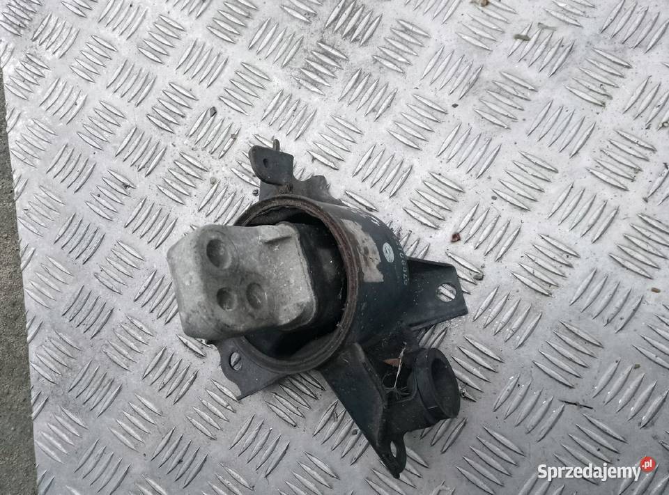 ŁAPA PODUSZKA SILNIKA KIA CEED 20072012r osobowe Silniki i osprzęt Barłogi
