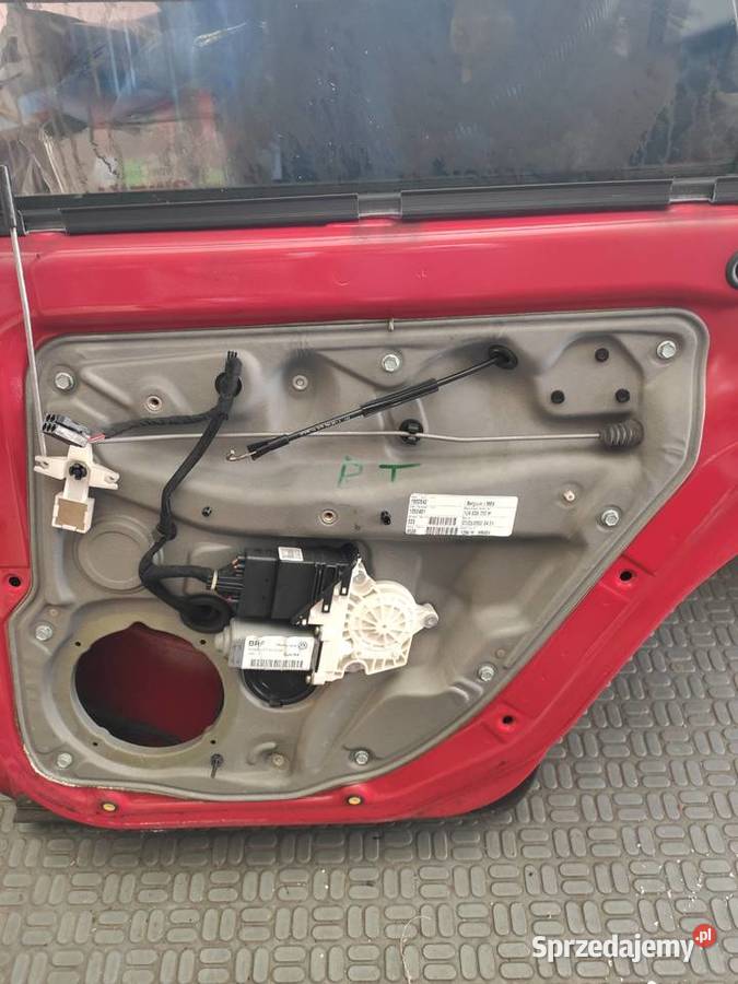 VW GOLF 4 5DRZWI DRZWI KOLOR LY3D Kobylnica