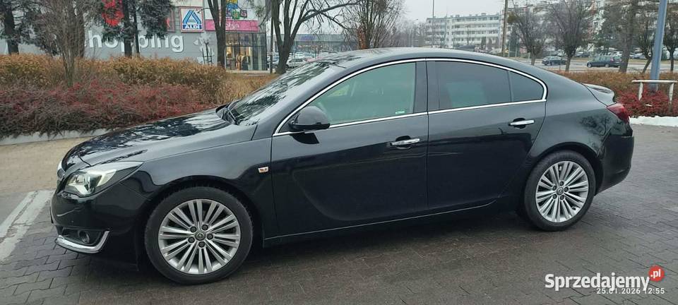 Opel Insignia 20 CDTI Executive SS manualna