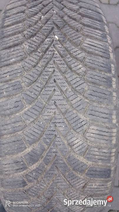 Sprzedam opony zimowe 2055516 Opony i felgi świętokrzyskie Chmielnik