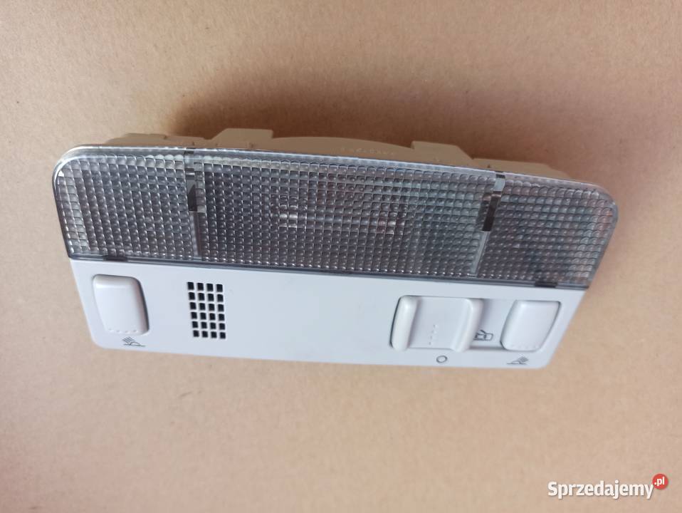 VW GOLF IV PASSAT B5 LAMPKA OŚWIETLENIE KABINY Bolesławiec