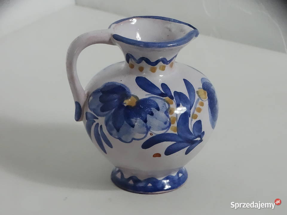 Uroczy ręcznie malowany dzbanek ceramiczny lubelskie