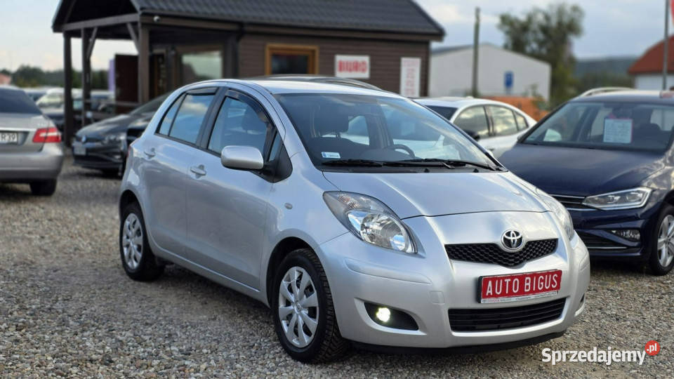 Toyota Yaris klima salon polska super stan II benzyna Lębork