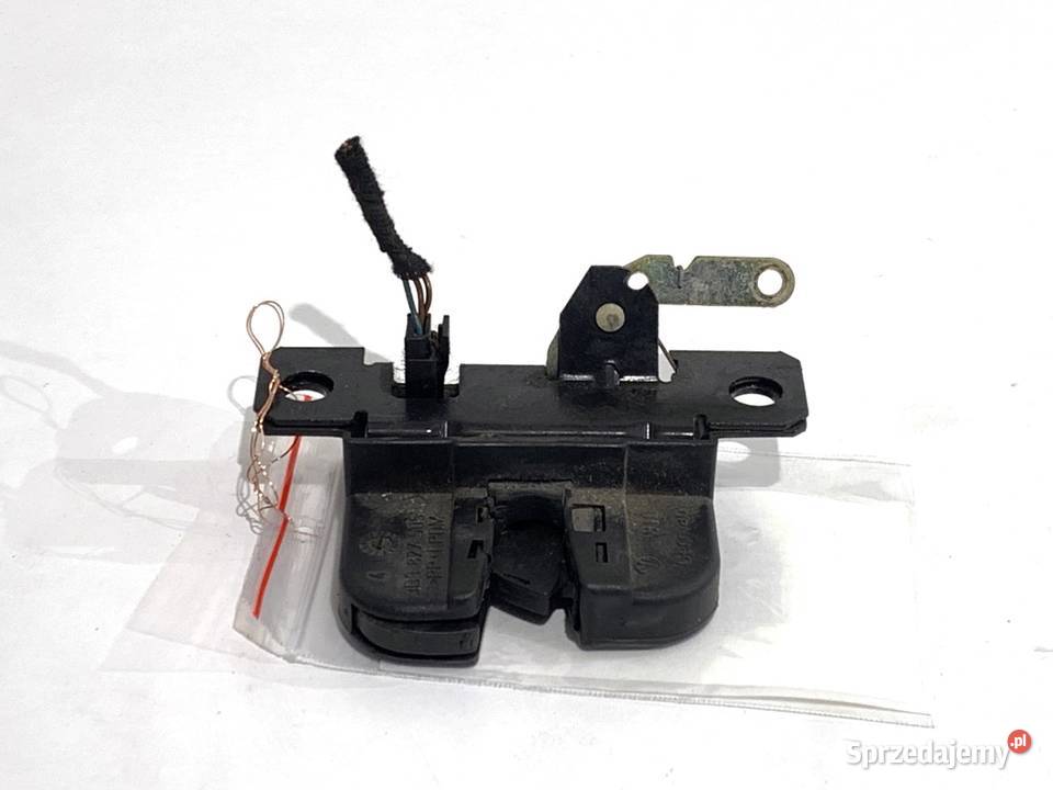 ZAMEK KLAPY TYŁ SEAT LEON I Hatchback 3B9827505C podkarpackie