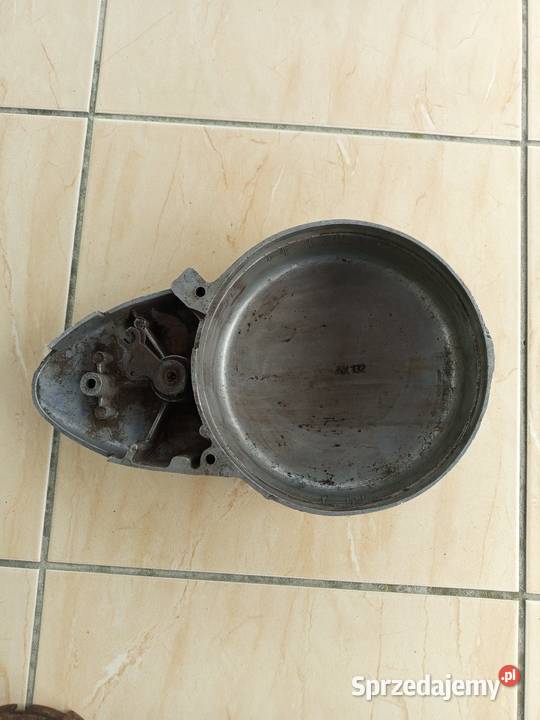 WSK 125 dekiel pokrywa silnika Zgierz