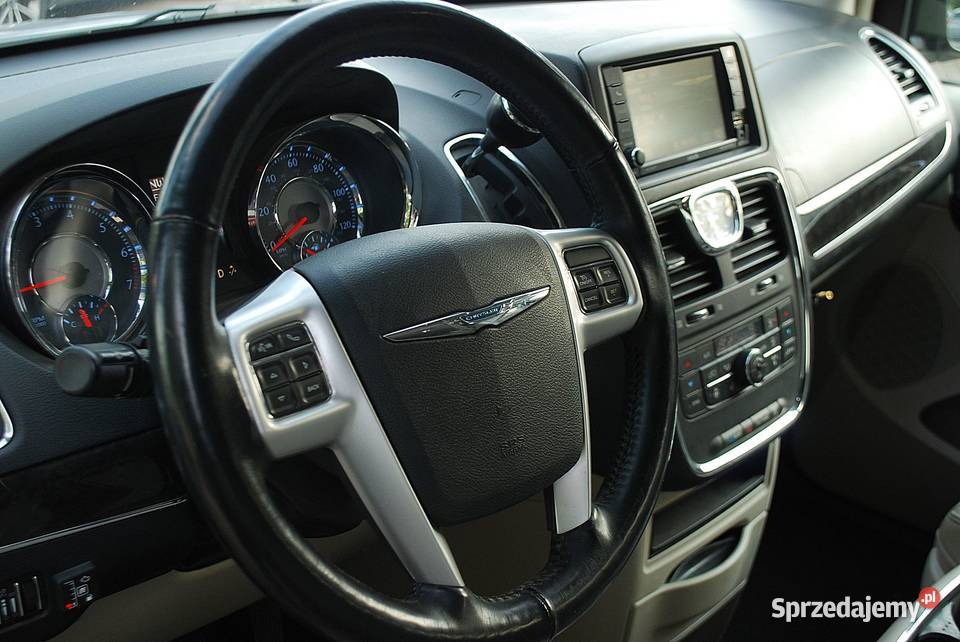 Chrysler Town Country 36 benzynagaz LPG Przebieg Włynkówko sprzedam
