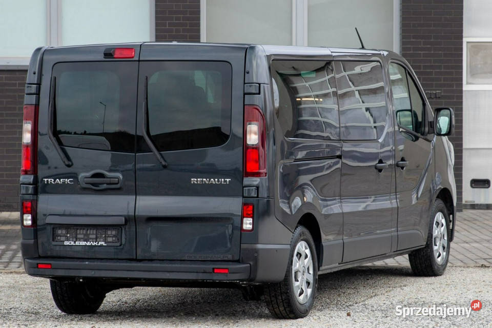 Renault Trafic 9Osobowy Salon Polska Stan III tempomat Jarocin