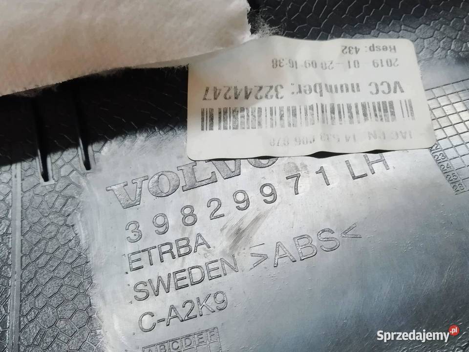OSŁONA BOCZNA KANAPY LEWA PRAWA KPL 39829974 Części samochodowe