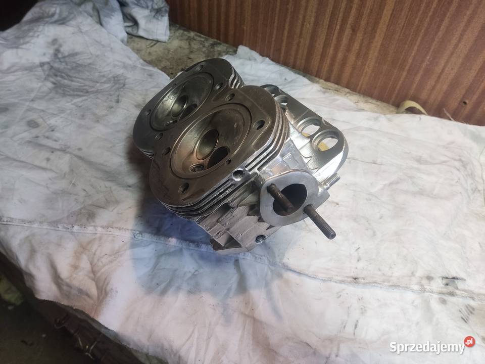 Fiat 126p głowica 650 Głowice cylindrów Górka Pabianicka