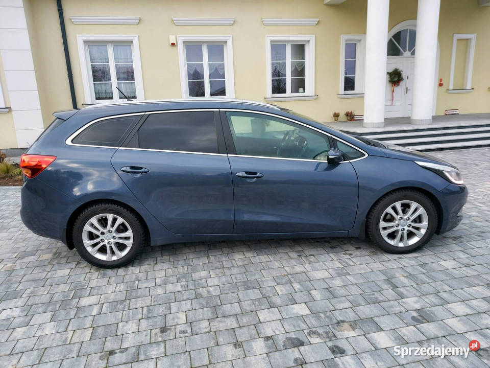 Kia Ceed 16 gdi oświetlenie led Benzyna grzane centralny zamek Drelów sprzedam