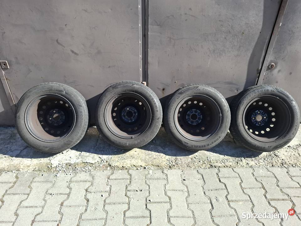 Felgi stalowe 14 Toyota Yaris z oponami letnimi Katowice