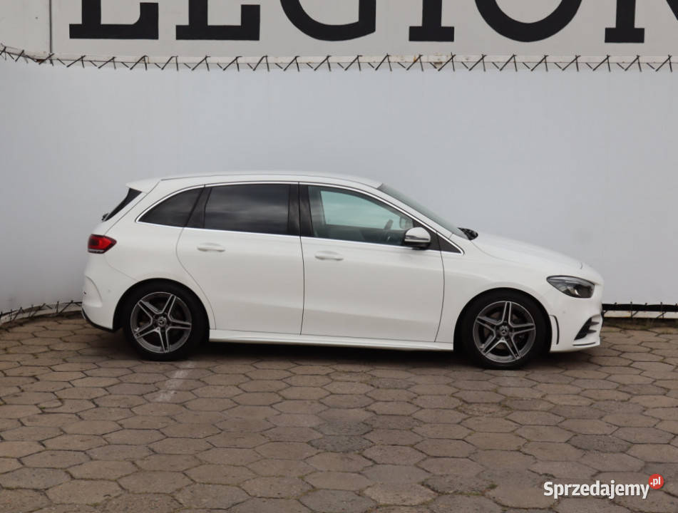 Mercedes B B 200 nawigacja