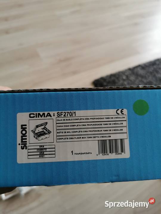 gniazda podłogowe kaseta do wylewki Simon