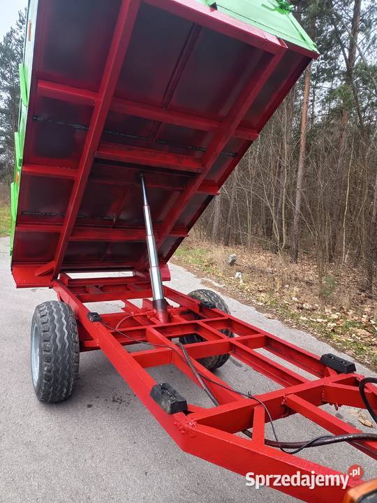 Przyczepa jedno osiowa wywroka przyczepa świętokrzyskie Magonie